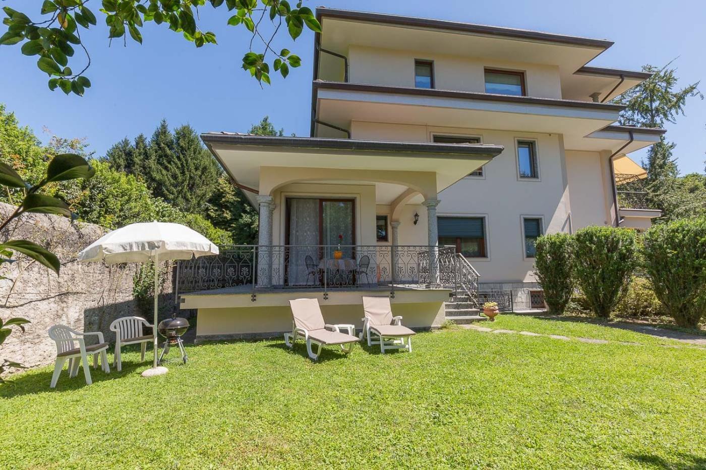 La Petite Dame - Lake Maggiore - 100 M From The Lake Вербанія Екстер'єр фото
