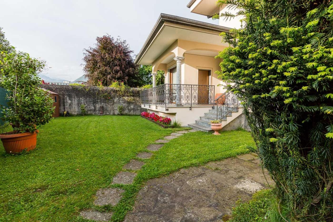 La Petite Dame - Lake Maggiore - 100 M From The Lake Вербанія Екстер'єр фото
